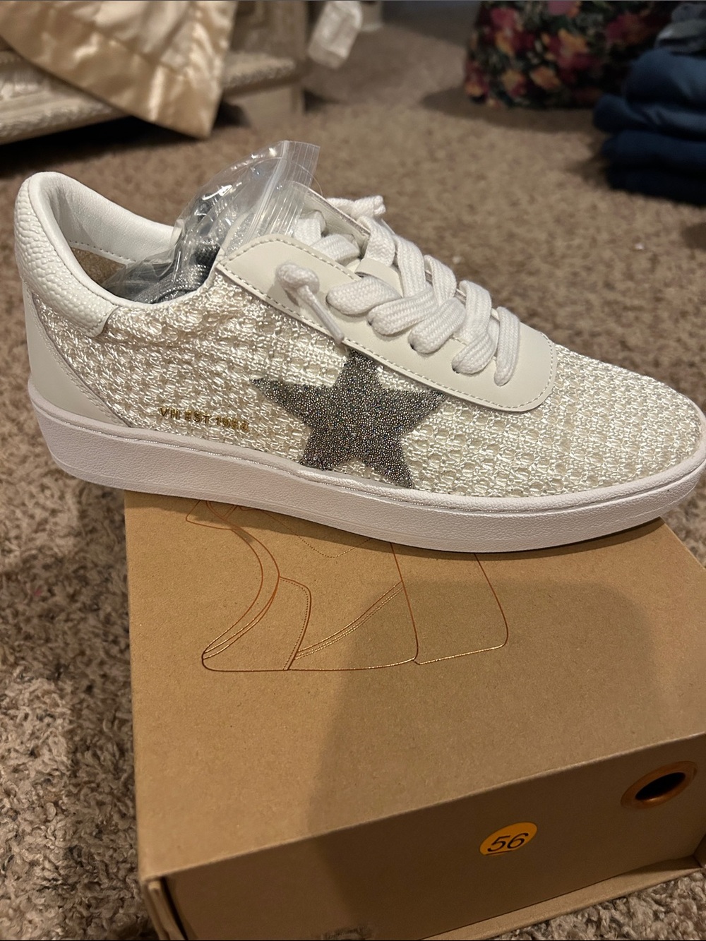 Vintage Havana White Knit Sneaker with Silver Star